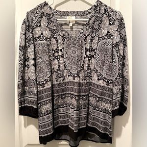 Anthropologie |Fig & Flower 3/4 Sleeve Boho Top w Medallion Motif